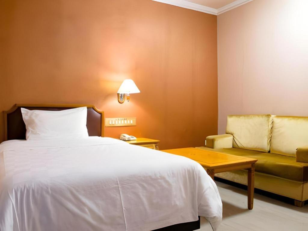 Nanfang Dasha Hotel Guangzhou Exterior photo